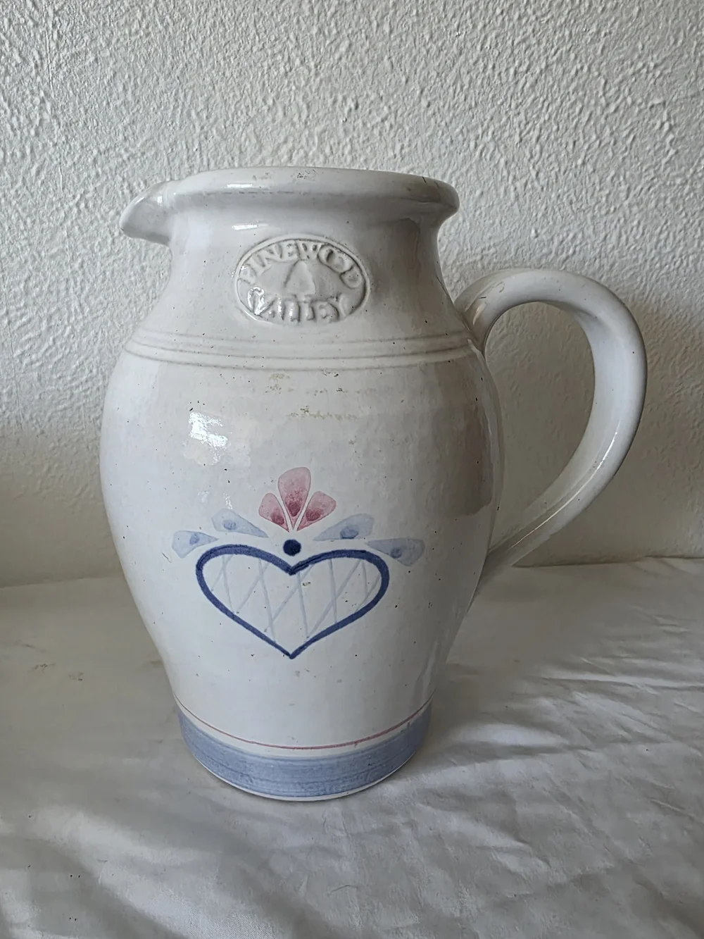 Pinewood Valley touch pitcher